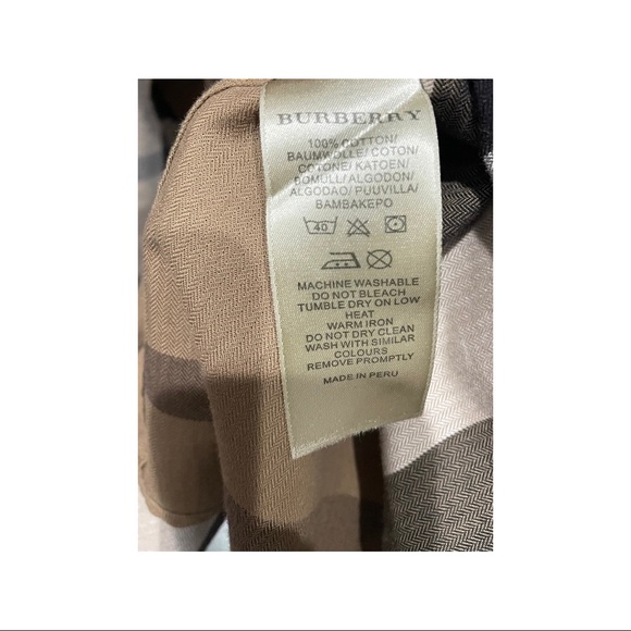 Burberry Brit long sleeve button up (sold $150) - Picture 4 of 4